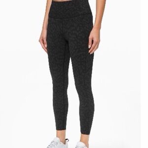Black lululemon camo Print Leggings